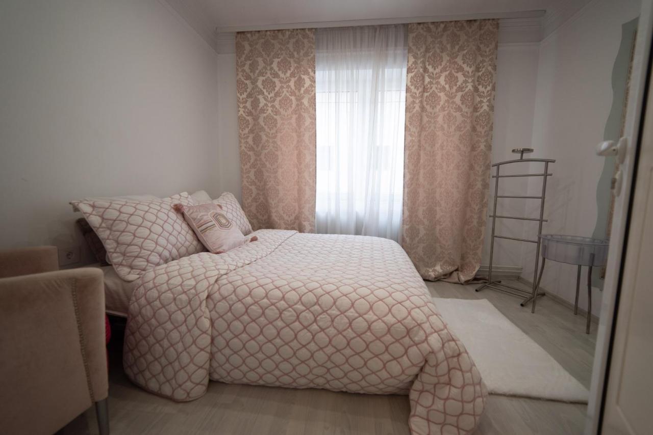 Jelenar Lejlighed Novi Sad Eksteriør billede