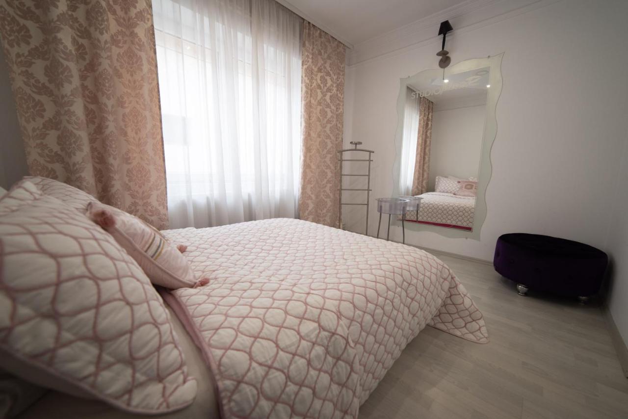 Jelenar Lejlighed Novi Sad Eksteriør billede